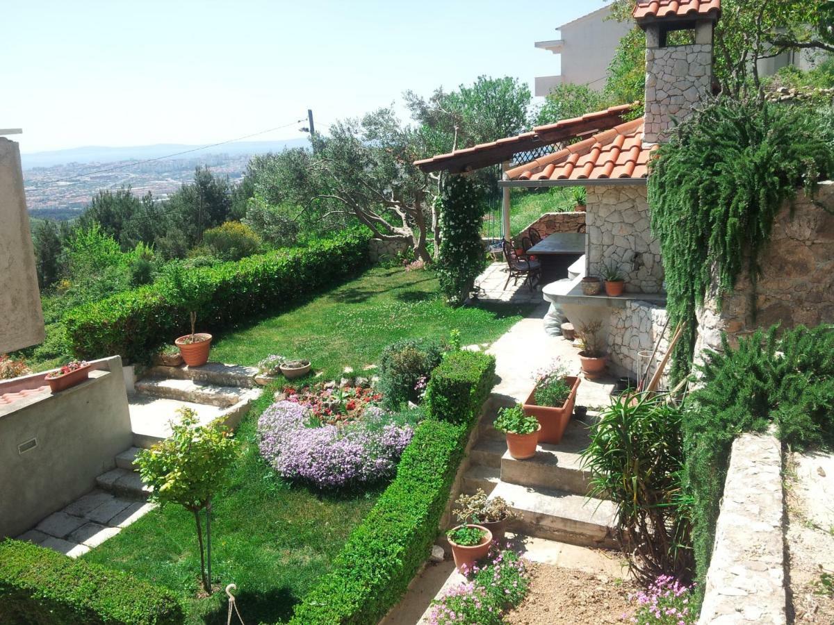 Apartment Orange Klis Bagian luar foto